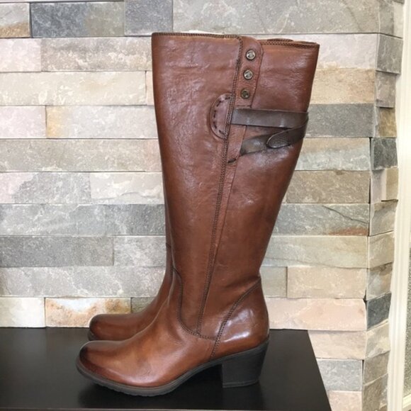 Clarks Maymie Stellar Knee High Boot (H69-10) - Picture 3 of 15